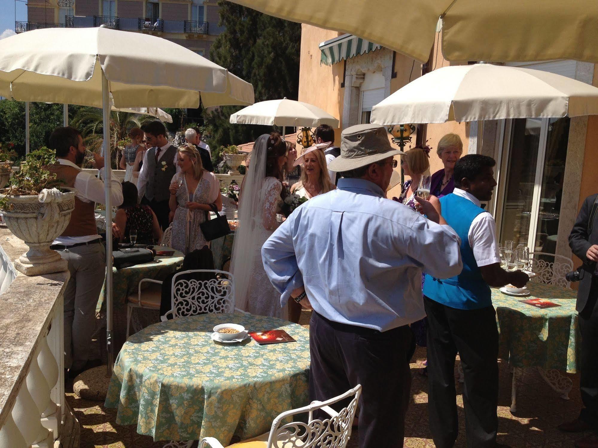 טאורמינה Hotel Villa Riis מראה חיצוני תמונה
