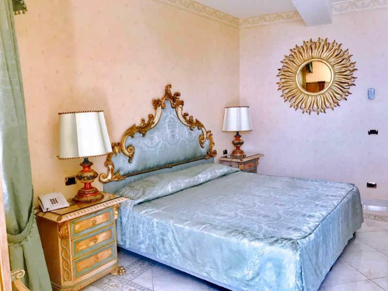 טאורמינה Hotel Villa Riis מראה חיצוני תמונה